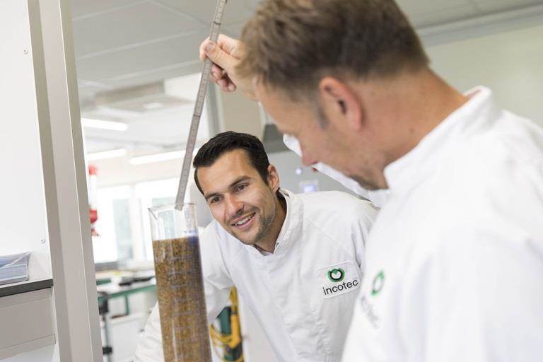 Incotec specialists in the lab